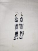 Aretes en mostacilla negro y blanco